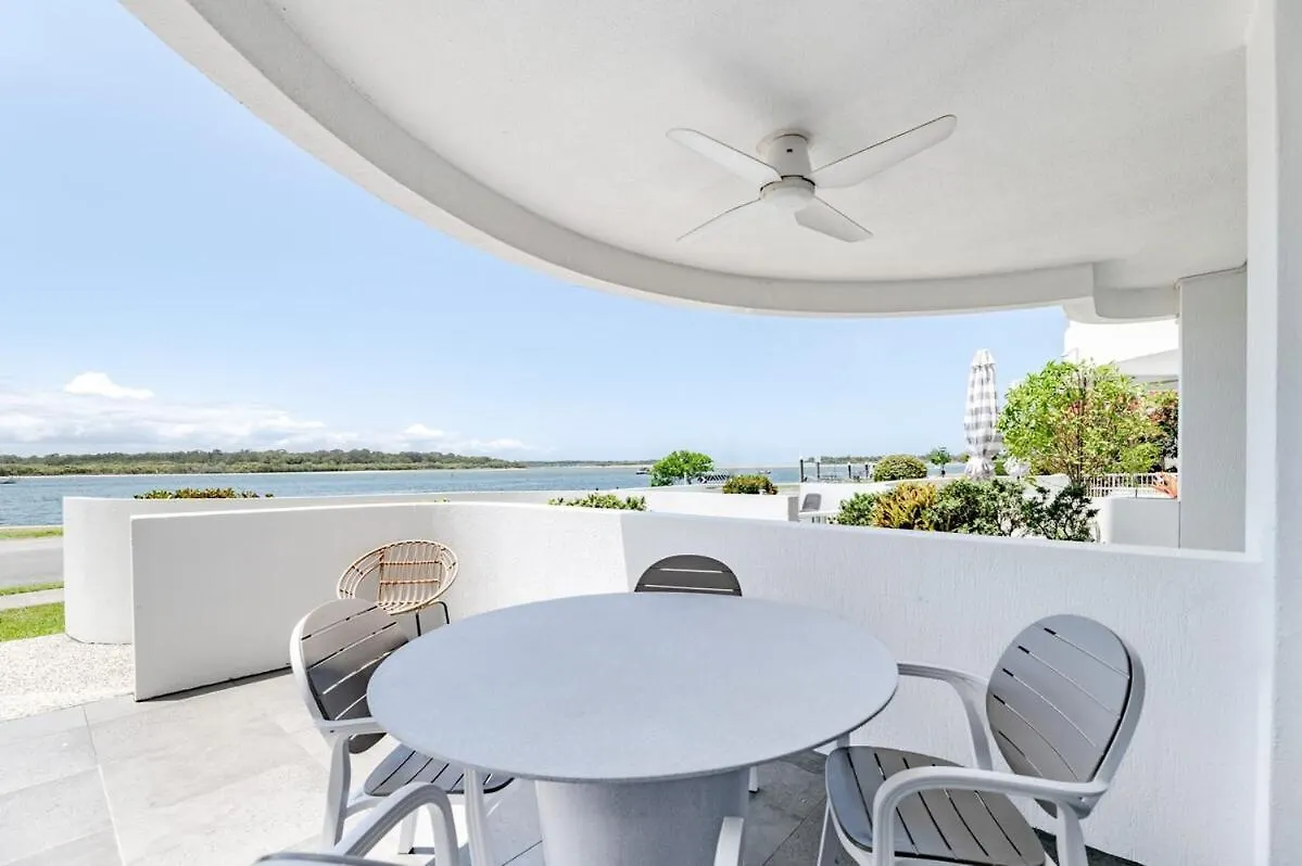 Apartment The Rivers Edge Retreat - Glistening Blue Views Noosaville
