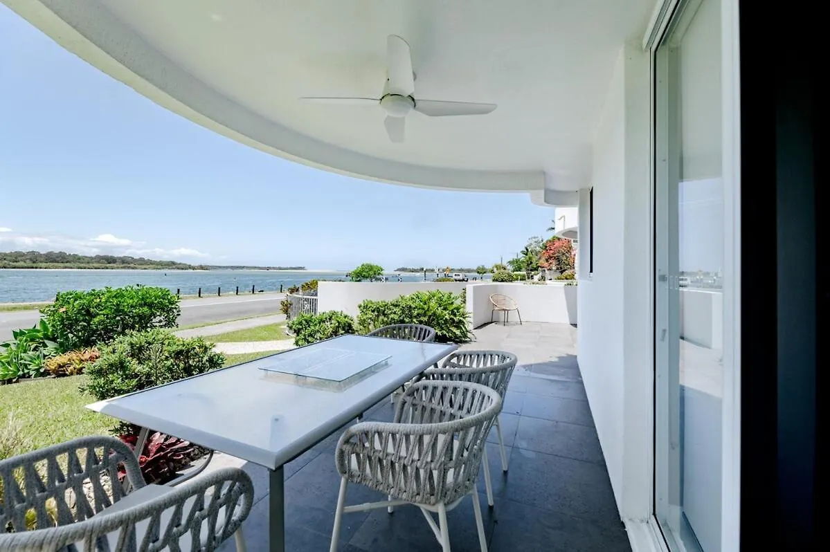 Apartment The Rivers Edge Retreat - Glistening Blue Views Noosaville