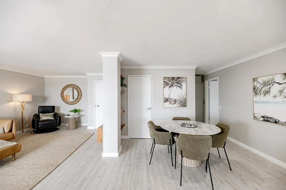 The Rivers Edge Retreat - Glistening Blue Views Noosaville