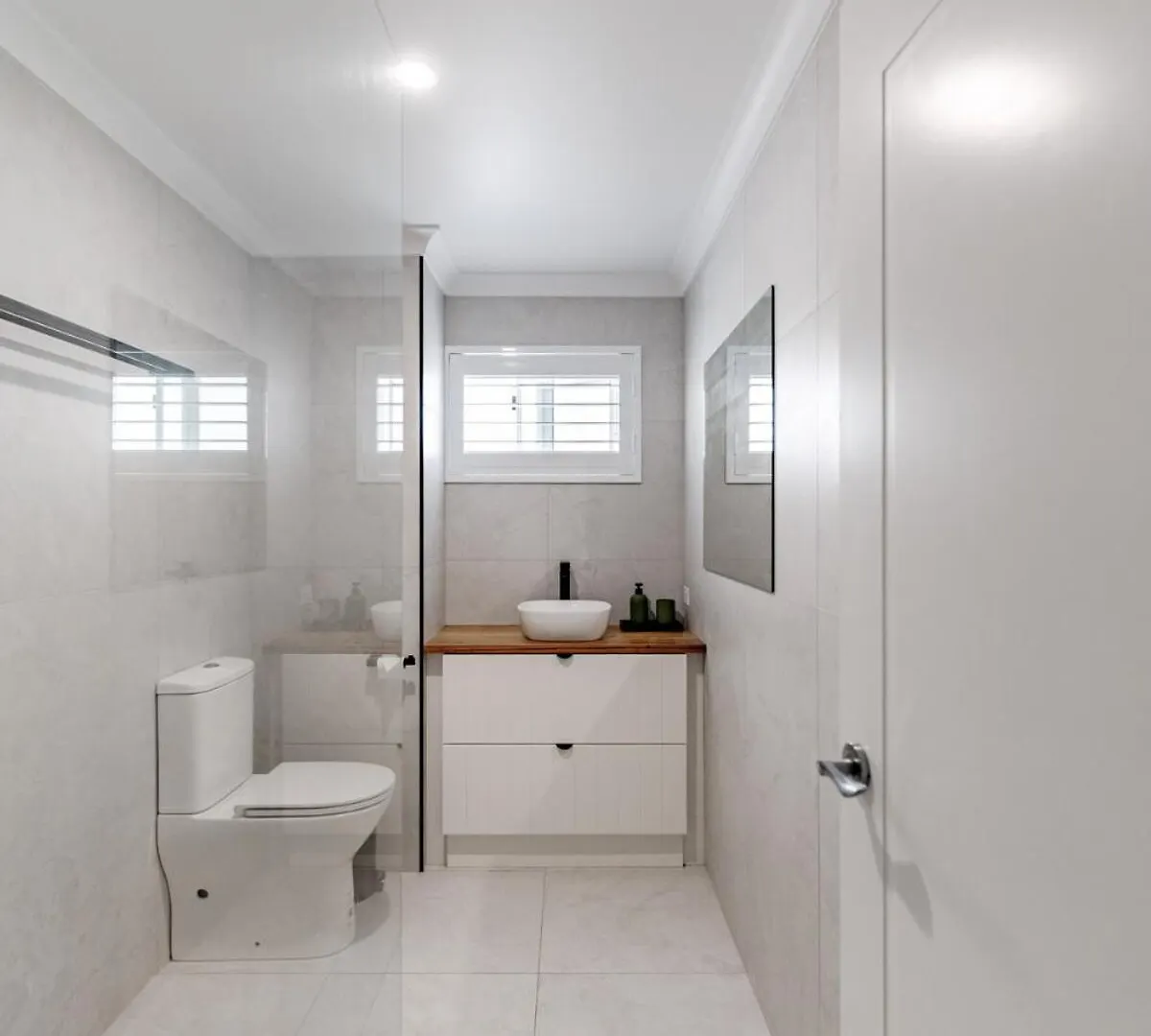 The Rivers Edge Retreat - Glistening Blue Views Noosaville